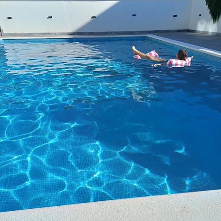 Villa Barbara & Zoran With Free Parking And Heated Swimming Pool セゲット・ヴラニツァ エクステリア 写真