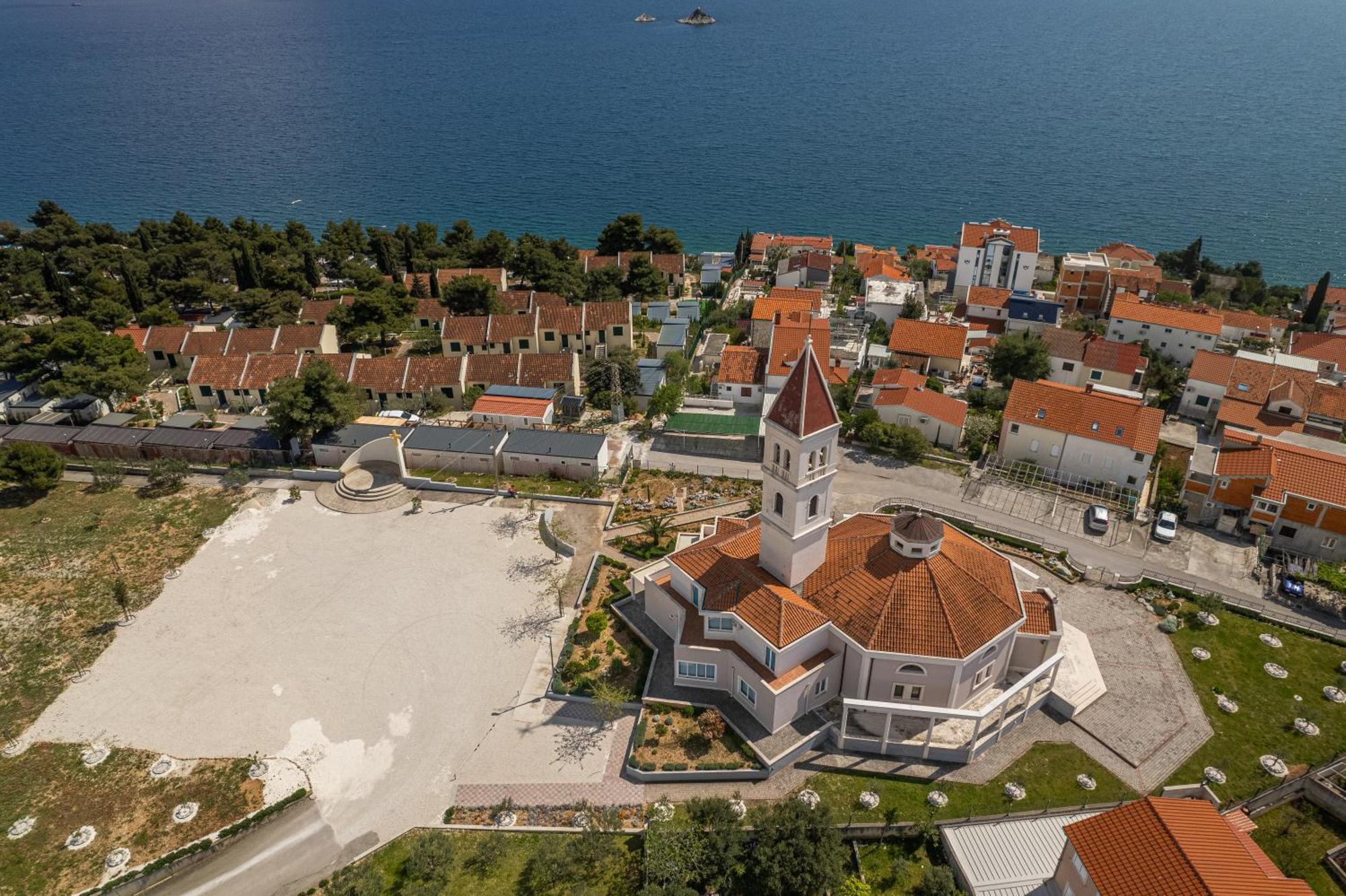 Villa Barbara & Zoran With Free Parking And Heated Swimming Pool セゲット・ヴラニツァ エクステリア 写真
